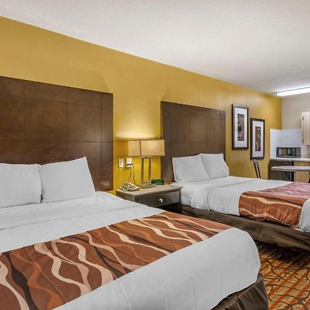 Rodeway Inn Central Clearwater Beach ภายนอก รูปภาพ