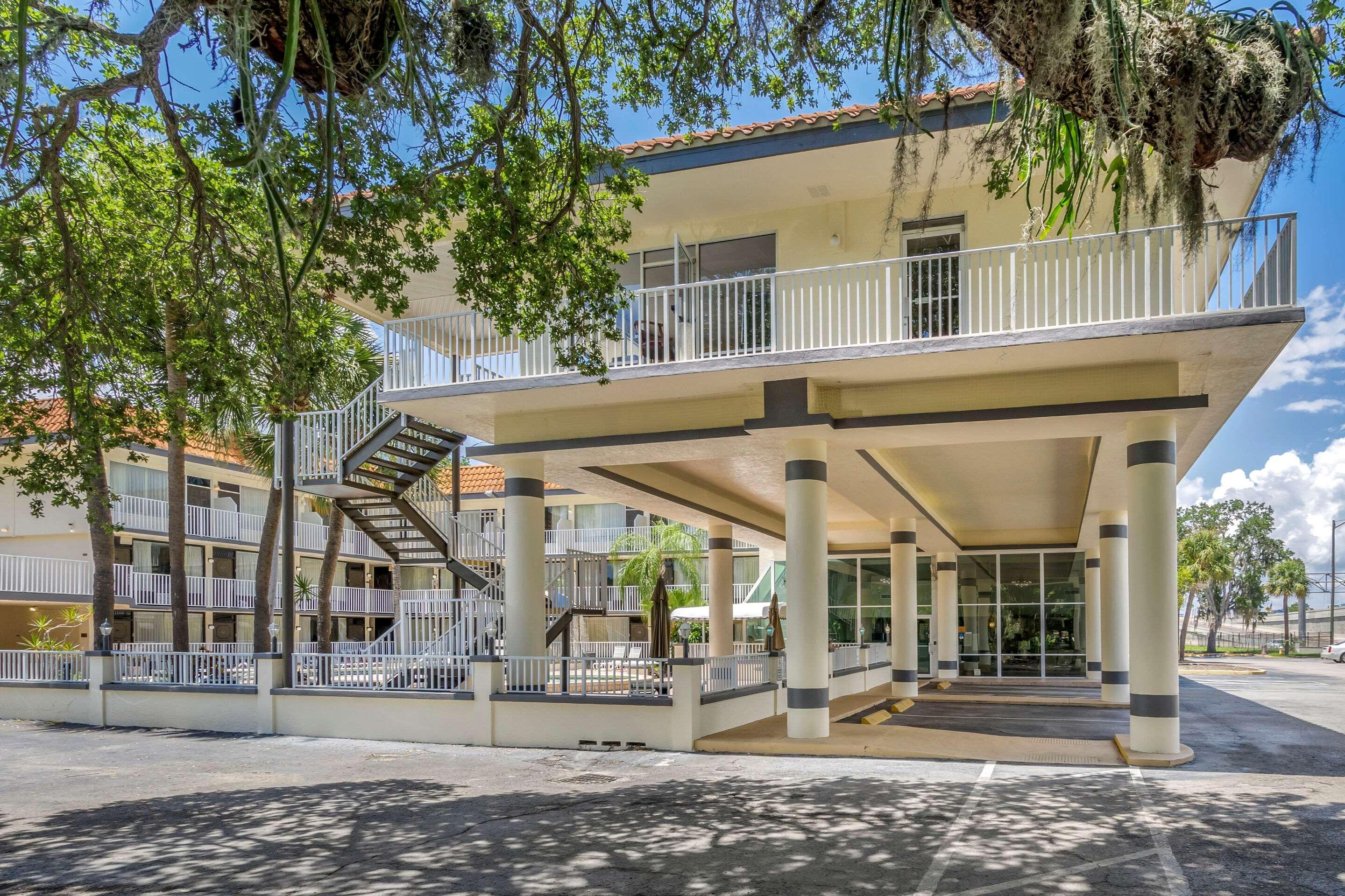 Rodeway Inn Central Clearwater Beach ภายนอก รูปภาพ