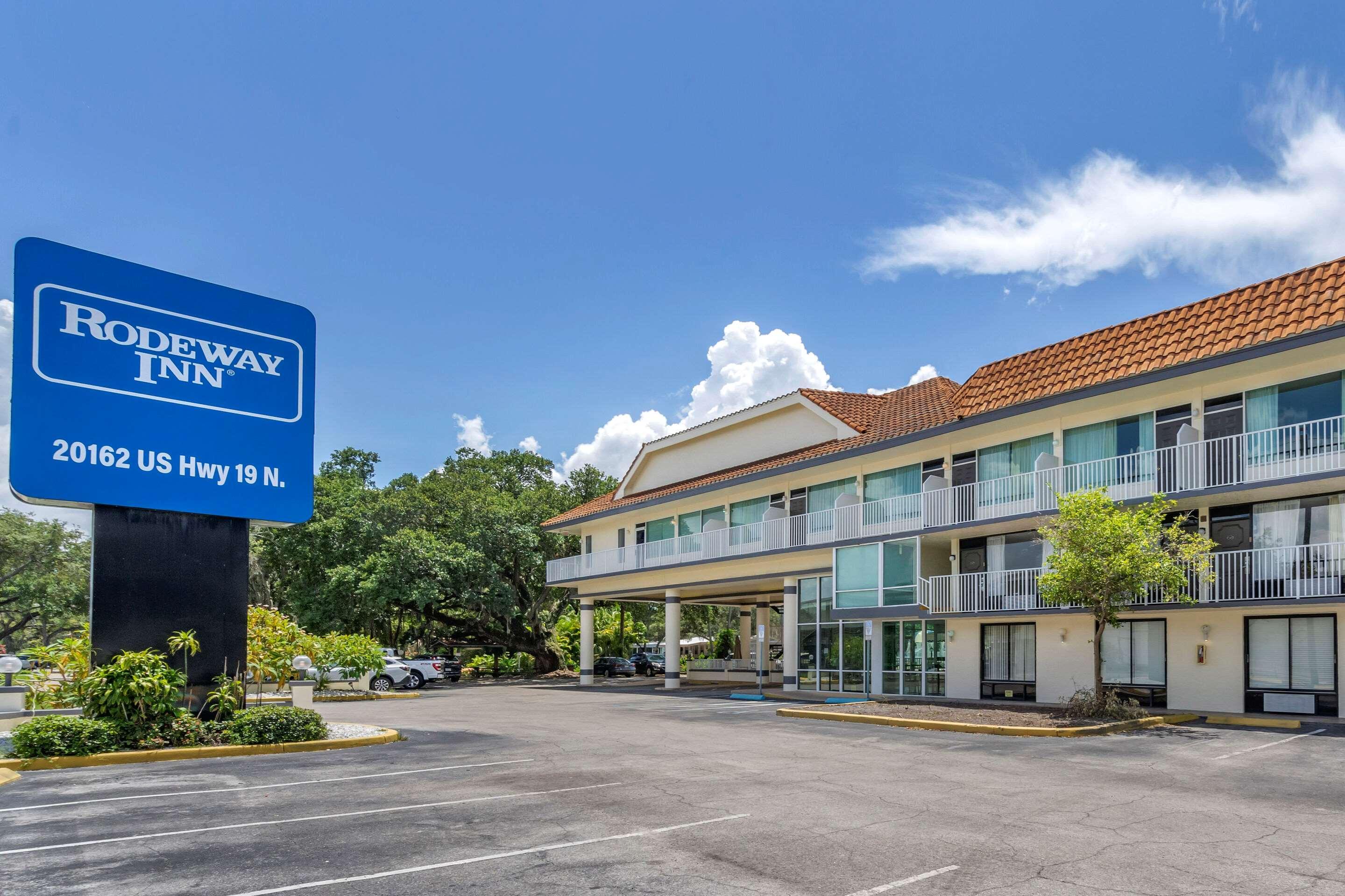 Rodeway Inn Central Clearwater Beach ภายนอก รูปภาพ