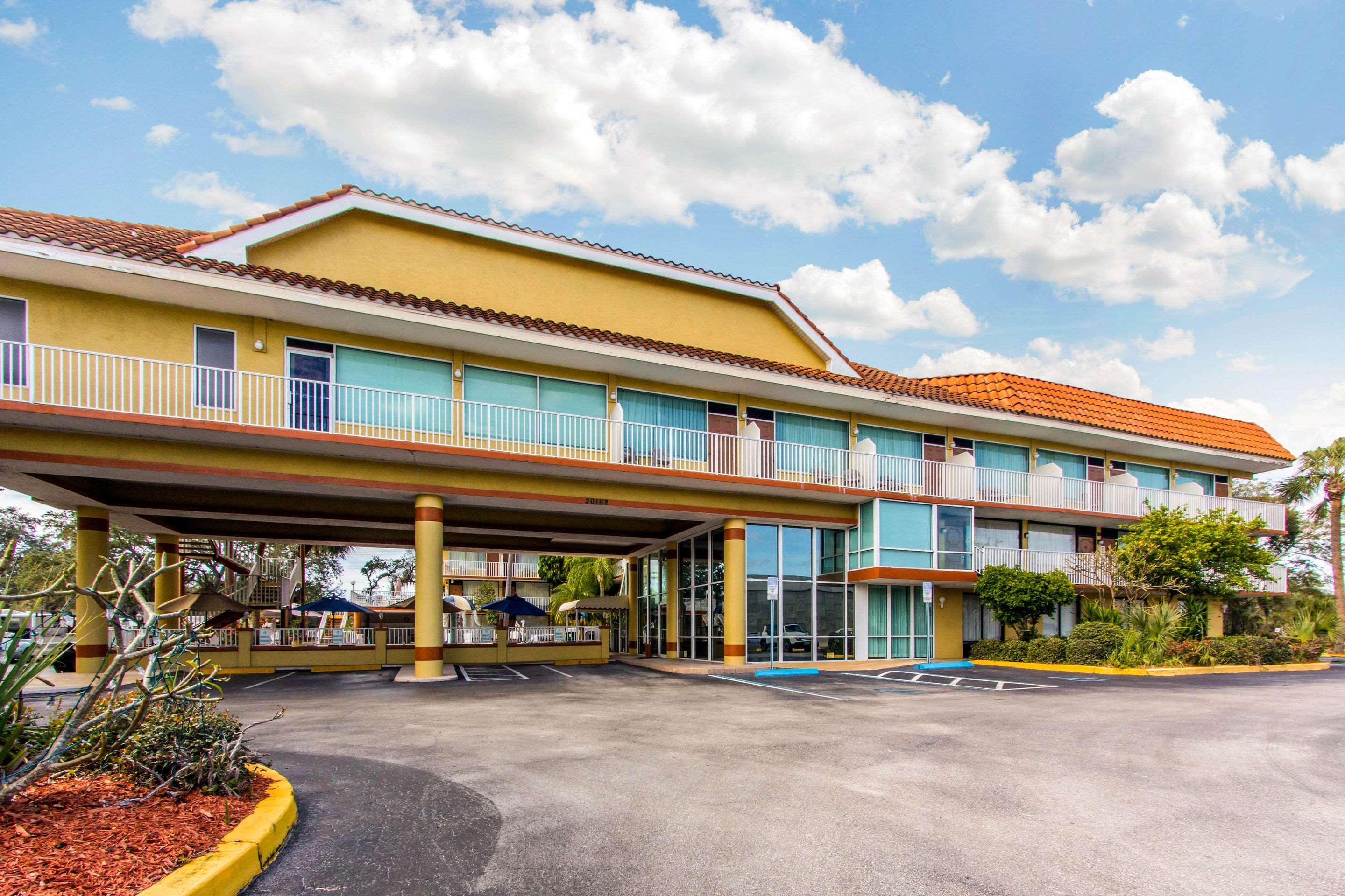 Rodeway Inn Central Clearwater Beach ภายนอก รูปภาพ