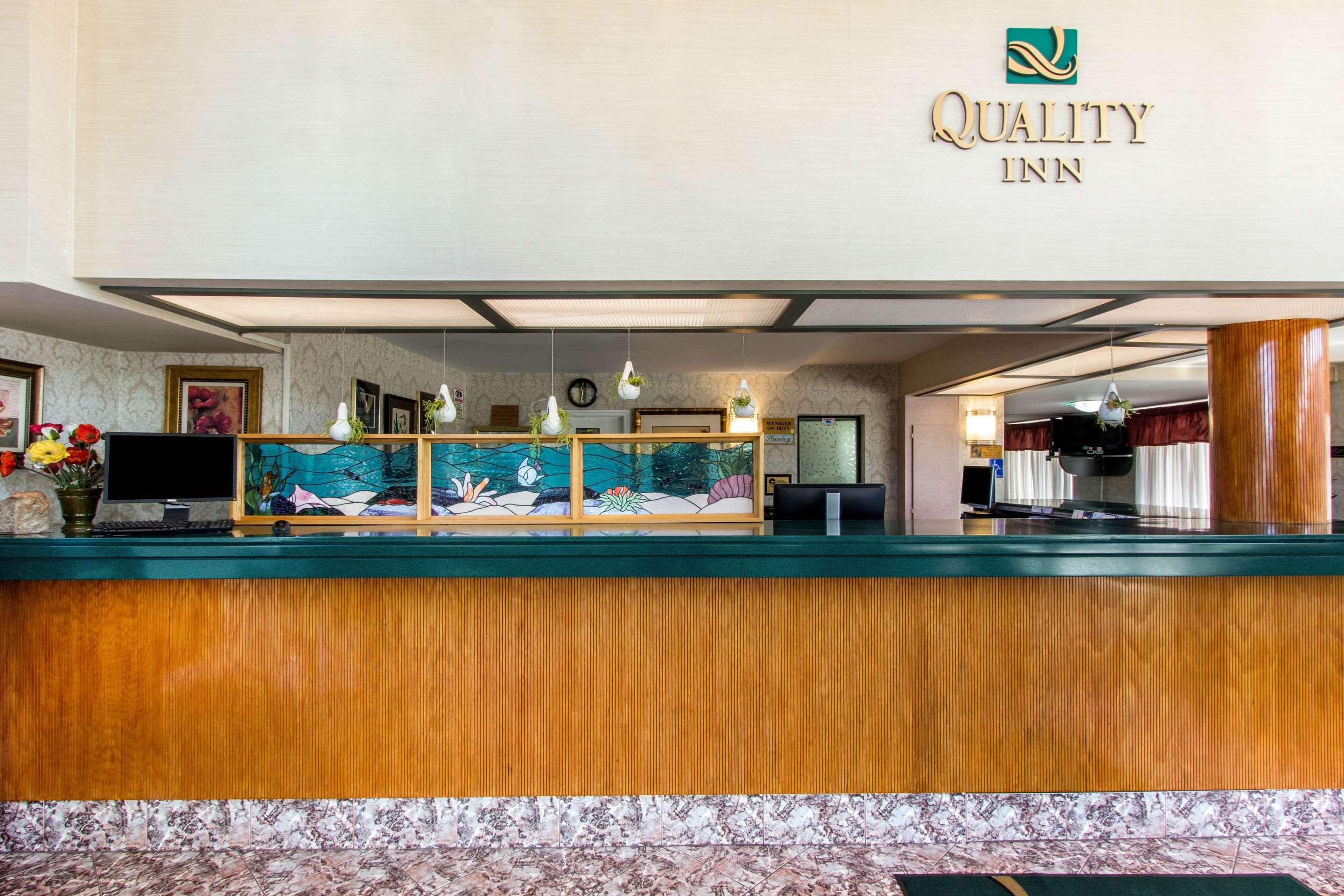 Rodeway Inn Central Clearwater Beach ภายนอก รูปภาพ