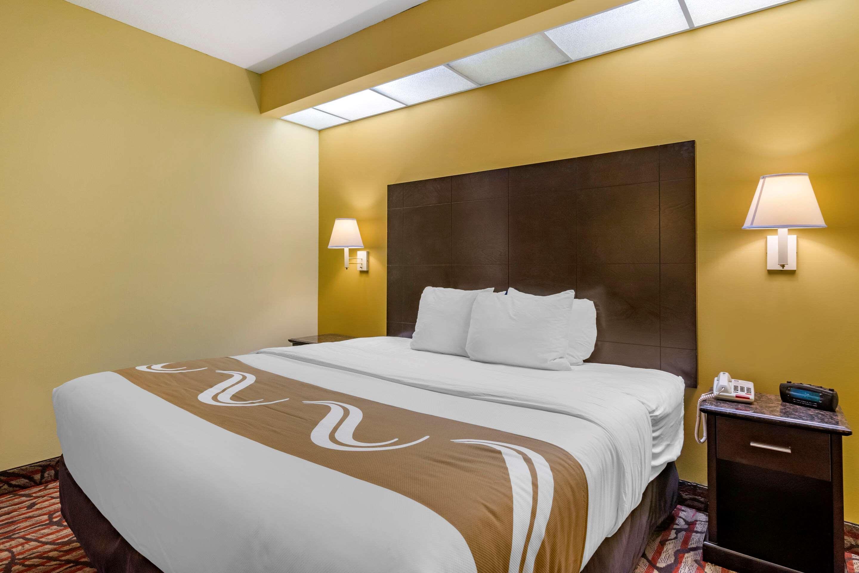 Rodeway Inn Central Clearwater Beach ภายนอก รูปภาพ